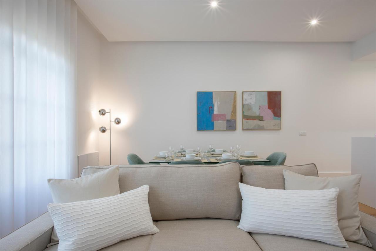 Liiiving In Porto | Downtown Luxury Apartments ภายนอก รูปภาพ