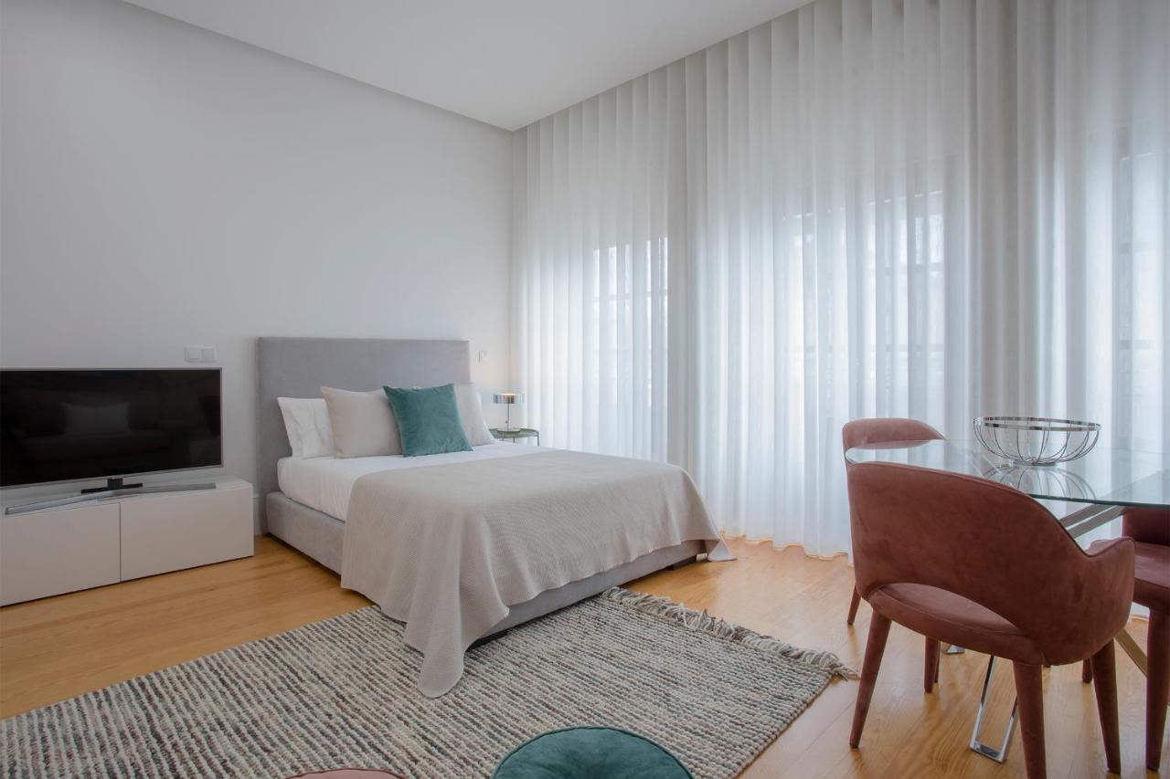 Liiiving In Porto | Downtown Luxury Apartments ภายนอก รูปภาพ